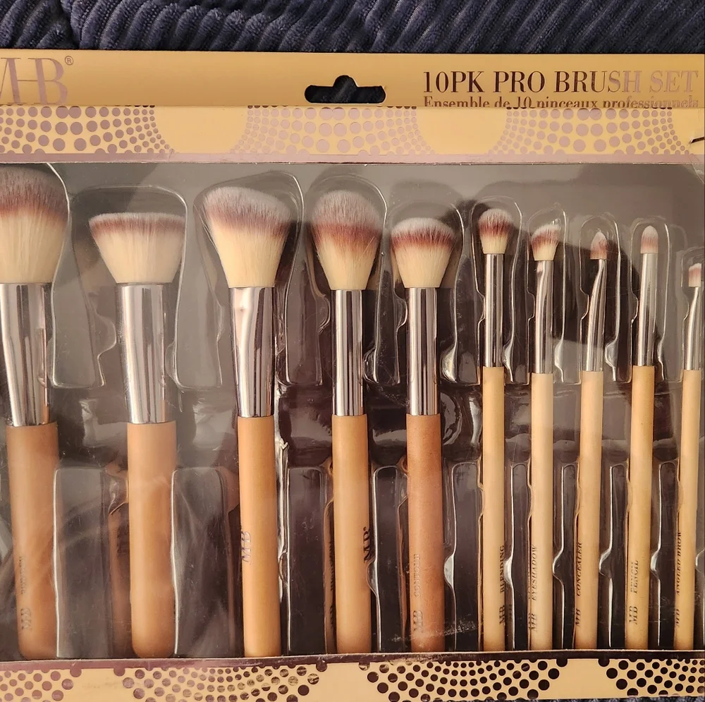 NEW MHB Professional Makeup Brush Set